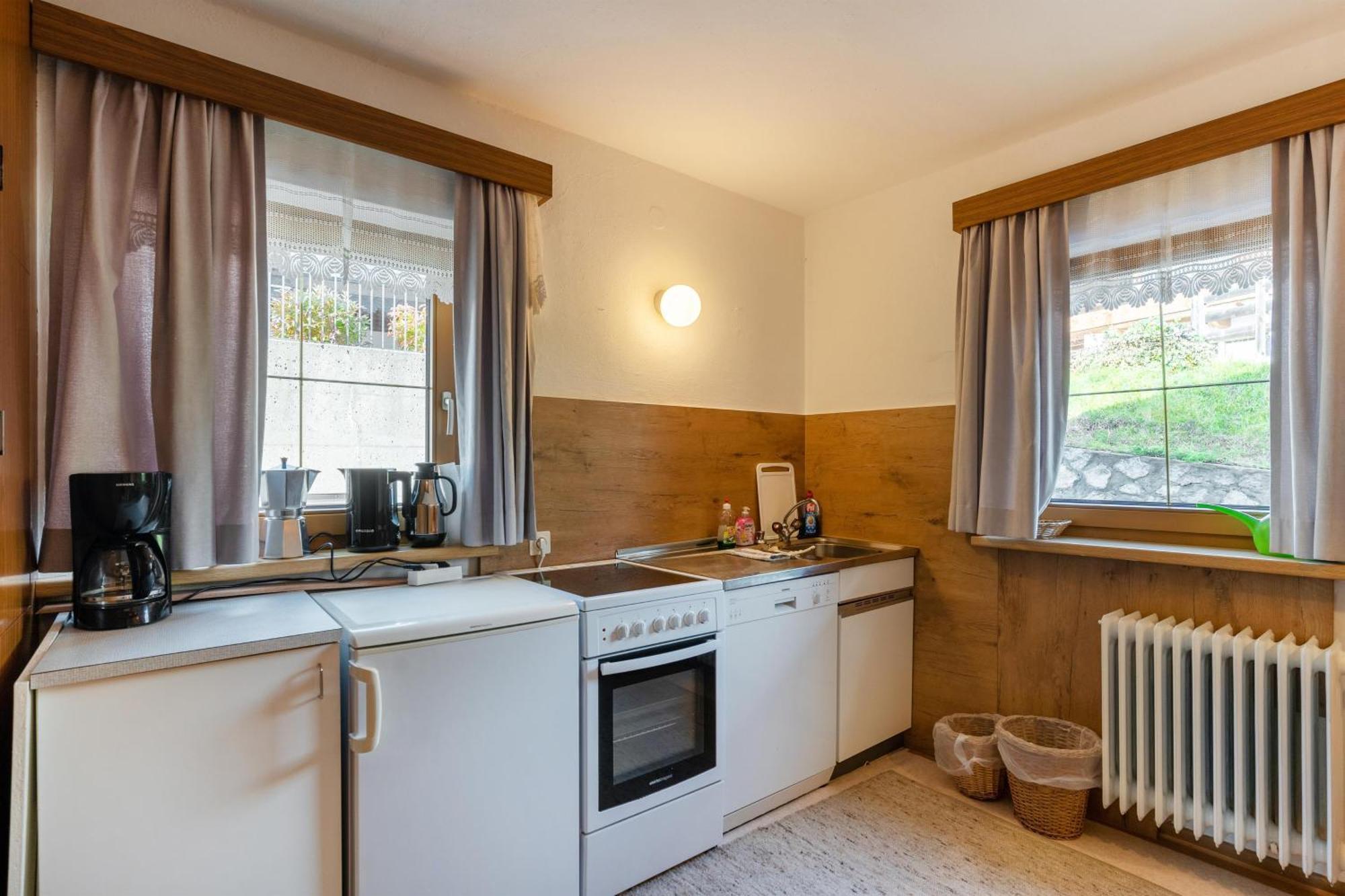 Haus Anemone Appartement Seefeld in Tirol Kamer foto