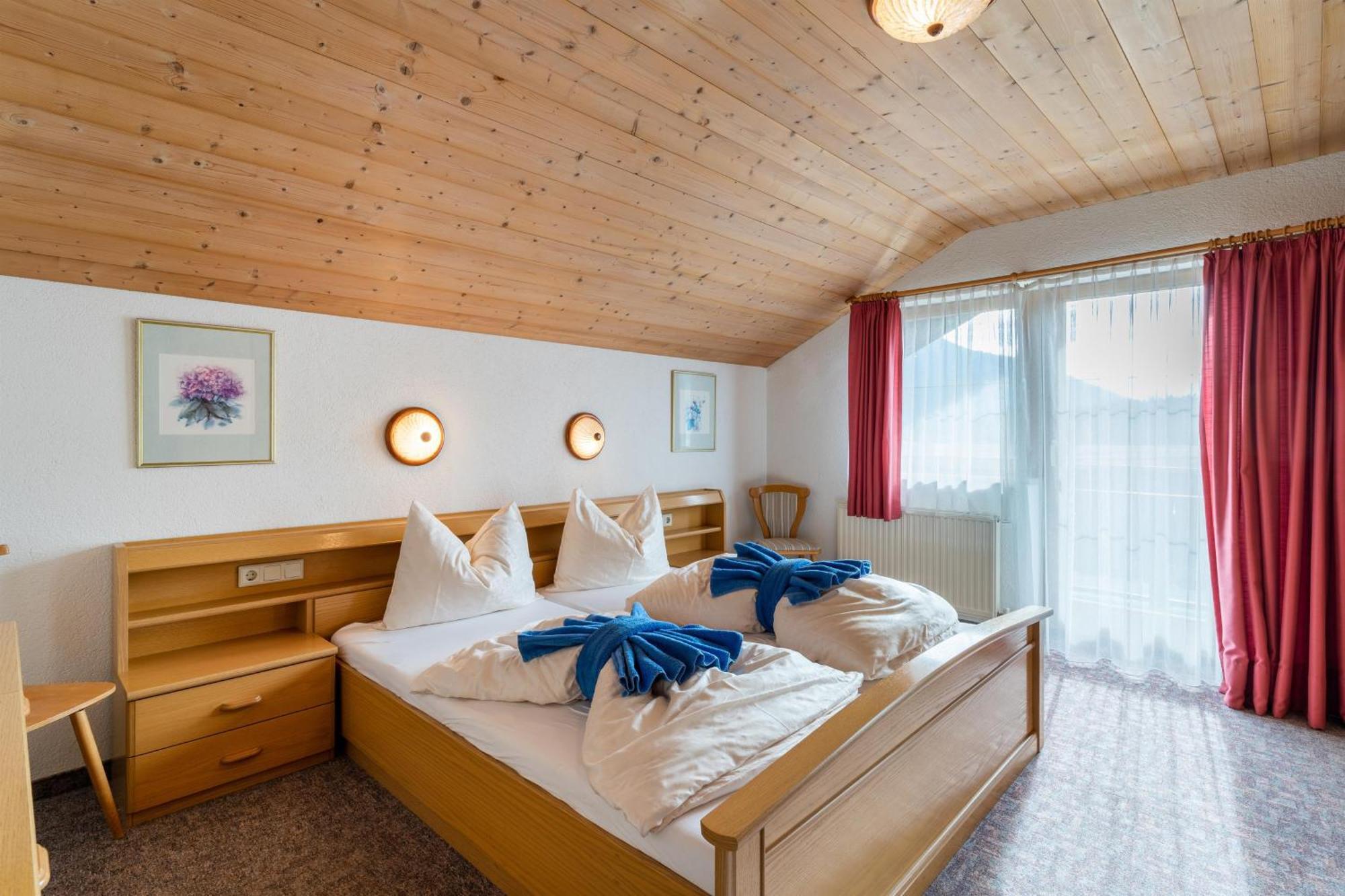 Haus Anemone Appartement Seefeld in Tirol Kamer foto